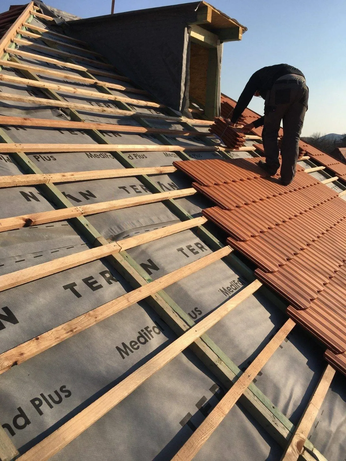 BuildWorks Lakásfelújítás — Ács- és tetőfedő munkák, 17. kép